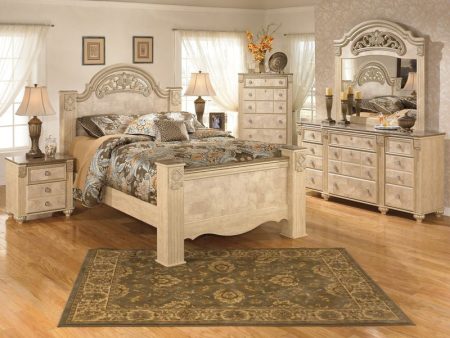 Saveaha Post Bedroom Group (King) Sale