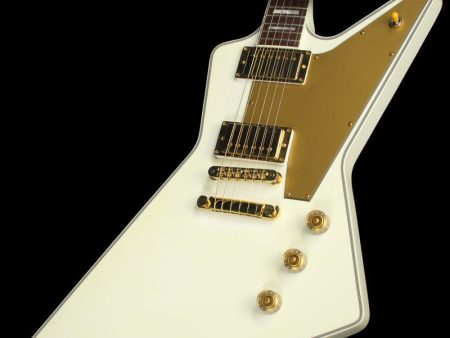 Used 2011 Gibson Limited Edition Lzzy Hale Explorer Electric Guitar Alpine White For Cheap